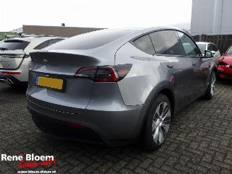 krockskadad bil auto Tesla Model Y RWD 58kWh 238pk 2024/2