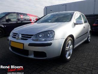 Schadeauto Volkswagen Golf 1.6 Comfortline 5drs Airco 2005/2