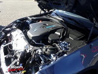 BMW 3-serie 330e X-Drive Full Option picture 12
