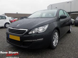Unfallwagen Peugeot 308 1.2 Puretech 110pk 2015/6