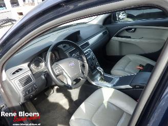 Volvo V-70 1.6 D2 Momentum Automaat picture 13