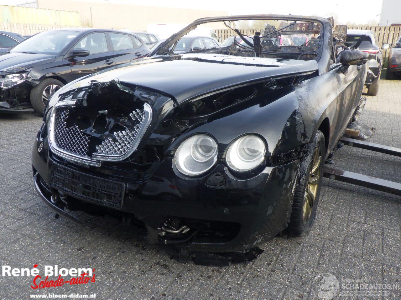 Bentley Continental GTC 6.0 W12