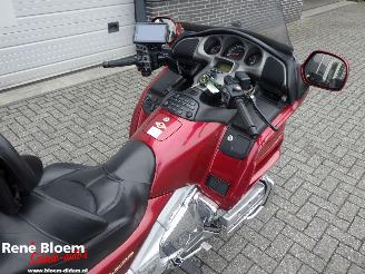 Honda GL 1800 Goldwing Dual C-ABS Deluxe picture 24