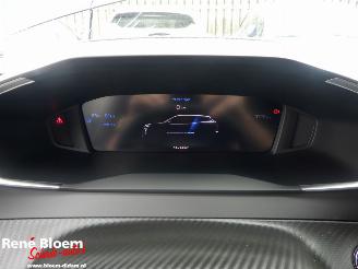 Peugeot e-2008 EV 50kwh Aut picture 16
