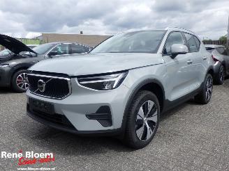 krockskadad bil auto Volvo XC40 B3 Aut 1263pk 2025/3