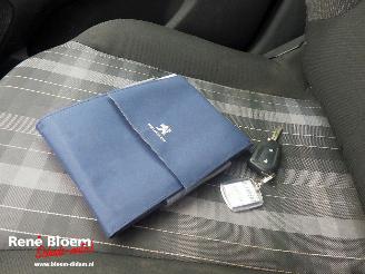 Peugeot 108 1.0 e-VTI Active 5drs picture 18