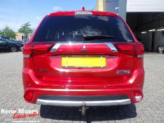 Mitsubishi Outlander 2.0 PHEV Executive Edition picture 3