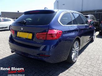 Vaurioauto  passenger cars BMW 3-serie Touring 318d High Executive Automaat 2017/4