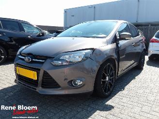 Vaurioauto  passenger cars Ford Focus 1.0 Ecoboost Edition Plus 125pk 2014/5