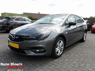 krockskadad bil auto Opel Astra SPORTS TOURER 1.4 Business Elegance 145pk 2021/5