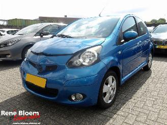 skadebil auto Toyota Aygo 1.0 12V 5drs Airco 2009/6