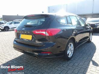 skadebil auto Ford Focus 1.0 Ecoboost Business 2022/1