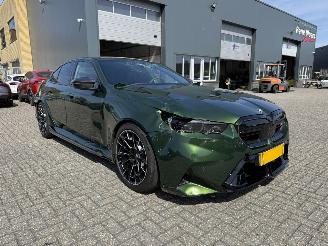 BMW M5 Sedan Carbon B&W 728pk Full Option picture 2