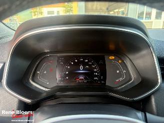 Renault Clio 1.0 TCe Intens 5drs picture 11