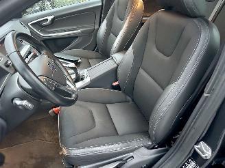 Volvo V-60 Cross country 2.0 D3 150pk 6-bak Polar Pl - nap - navi - xenon - half leer + stoelverw - pdc - trekh picture 19