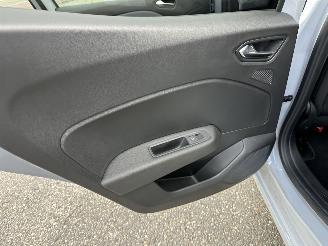 Renault Clio 1.6 E-Tech Full Hybrid 8-traps aut 145 techno - nap - virtual - keyless - navi - camera - front + line assist - pdc picture 69