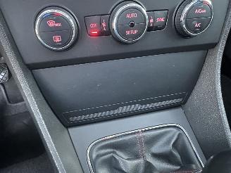 Seat Leon 1.4 TSI 140pk 6-bak FR Bus 5drs - pano - nap - vaste prijs - navi - half leer - stoelverw - sportonderstel - 18 inch lmv picture 31