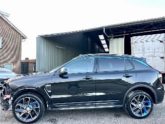 Coche accidentado Lynk & Co 01 1.5 aut 220pk plug-In hybrid - pano - nap - front + line + side assist - 360cam - 20 inch - memory - elektr klep - infinity 2023/7