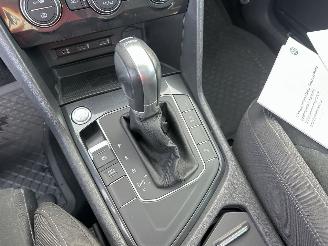Volkswagen Tiguan 1.4 TSI 150pk aut + f1 R-Line - pano - nap - massage - trekh - front + line assist - dynaudio - virtual picture 20
