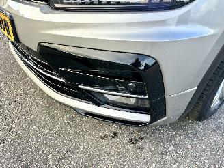 Volkswagen Tiguan 1.4 TSI 150pk aut + f1 R-Line - pano - nap - massage - trekh - front + line assist - dynaudio - virtual picture 124