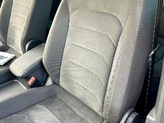 Volkswagen Tiguan 1.4 TSI 150pk aut + f1 R-Line - pano - nap - massage - trekh - front + line assist - dynaudio - virtual picture 52