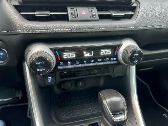 Toyota Rav-4 2.5 Hybrid 178pk aut + f1 Business - 119dkm nap - front + line assist - leer - camera - clima - cruise contr picture 23