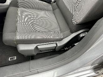 Citroën C3 1.2 PureTech 83pk C-Series - navi - line assist - clima - cruise - apple carpl - 66dkm nap - licht + regensensor picture 38