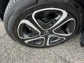 Citroën C3 1.2 PureTech 83pk C-Series - navi - line assist - clima - cruise - apple carpl - 66dkm nap - licht + regensensor picture 86