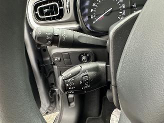 Citroën C3 1.2 PureTech 83pk C-Series - navi - line assist - clima - cruise - apple carpl - 66dkm nap - licht + regensensor picture 20