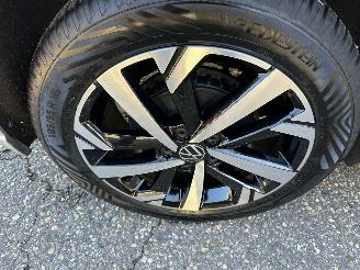 Volkswagen Polo 1.0 TSI 95pk Life 5drs - 76dkm nap - front + line assist - acc - pdc v+a - airco - cruise - carplay - lmv picture 84