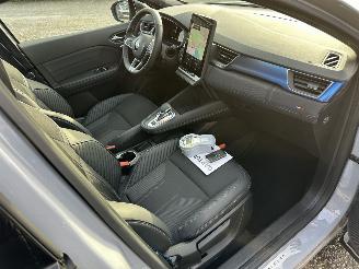 Renault Captur 1.6 E-Tech full hybrid 145 esprit Alpine - nap - pano - harman - 360cam - stuurverw - front + line + side assist picture 19