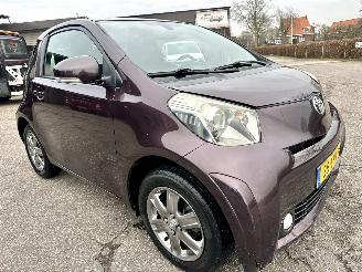 Toyota iQ 1.0 VVTi 68pk automaat Aspiration - 44dkm nap - navi - clima - keyless entry + start - lmv - pdc picture 4