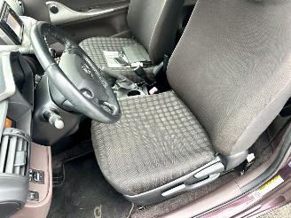 Toyota iQ 1.0 VVTi 68pk automaat Aspiration - 44dkm nap - navi - clima - keyless entry + start - lmv - pdc picture 42