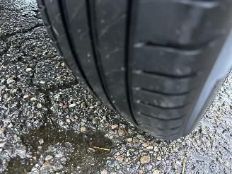 Kia e-Niro 64kWh 204pk aut DynamicPlusl - nap - schuifdak - carplay - keyless - stuurverw - front + line assist picture 83