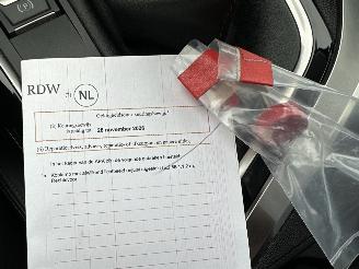 Peugeot 3008 1.2 Turbo 131pk 6-bak Premium - nap - navi - cam - virtual - elektr klep - 19 inch - line assist - keyless - pdc v+a picture 34