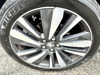Peugeot 3008 1.2 Turbo 131pk 6-bak Premium - nap - navi - cam - virtual - elektr klep - 19 inch - line assist - keyless - pdc v+a picture 82