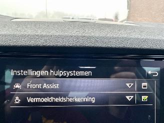 Skoda Karoq 1.5 TSI 150pk 7-Traps aut Bus.Edition - nap - navi - stoelverw - pdc - keyless start - inkl trekhaak picture 22