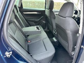 Skoda Karoq 1.5 TSI 150pk 7-Traps aut Bus.Edition - nap - navi - stoelverw - pdc - keyless start - inkl trekhaak picture 59