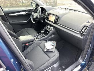 Skoda Karoq 1.5 TSI 150pk 7-Traps aut Bus.Edition - nap - navi - stoelverw - pdc - keyless start - inkl trekhaak picture 17