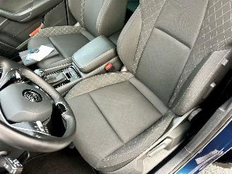 Skoda Karoq 1.5 TSI 150pk 7-Traps aut Bus.Edition - nap - navi - stoelverw - pdc - keyless start - inkl trekhaak picture 49