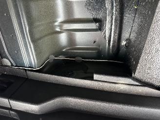 Skoda Karoq 1.5 TSI 150pk 7-Traps aut Bus.Edition - nap - navi - stoelverw - pdc - keyless start - inkl trekhaak picture 64