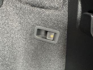 Skoda Karoq 1.5 TSI 150pk 7-Traps aut Bus.Edition - nap - navi - stoelverw - pdc - keyless start - inkl trekhaak picture 63