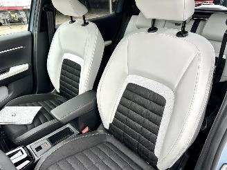 Citroën C3 Aircross 1.2 Hybrid 145pk aut Max - 11dkm nap - navi - pdc v+a - line + side assist - 17 inch lmv - full led picture 16