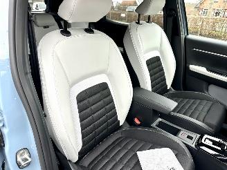 Citroën C3 Aircross 1.2 Hybrid 145pk aut Max - 11dkm nap - navi - pdc v+a - line + side assist - 17 inch lmv - full led picture 56