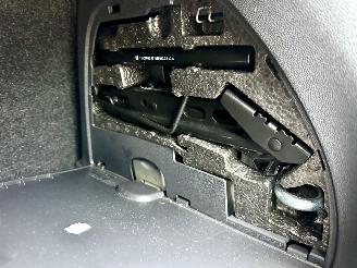 Opel Corsa 1.4-16V 101pk Cosmo 5drs - pano - nap - clima - cruise - half leer - pdc - licht + regens + dimmend binnenspiegel picture 52