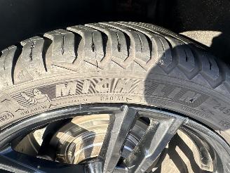 BMW 1-serie 118i 8-traps aut M-Sport Ed Shadow High Exe - nap - schuifdak - leer - pdc v+a - stoelverw - alarm picture 81