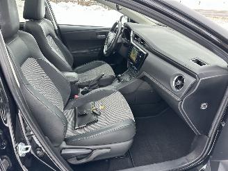 Toyota Auris Touring Sports Gereserveerd 1.8 Hybrid 123pk aut Exe - pano - nap - navi - camera - keyless - front + line + park assist picture 52