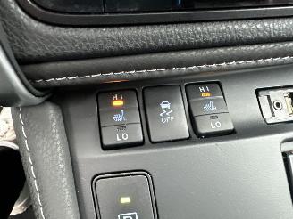 Toyota Auris Touring Sports Gereserveerd 1.8 Hybrid 123pk aut Exe - pano - nap - navi - camera - keyless - front + line + park assist picture 24