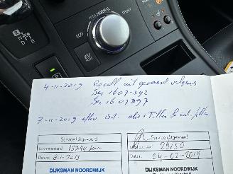 Lexus Ct 200h Hybrid 123pk aut Luxury Line - nap - nav - leer - camera - memory - xenon - pdc v+a - keyless picture 31