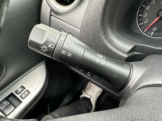 Nissan Micra 1.2i 80pk Connect Edition 5drs - navi - clima - cruise - pdc v+a - licht + regensensor - gebruikerssporen picture 23